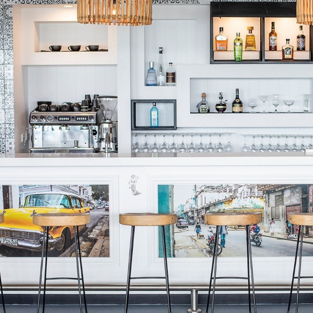 the garden bar bistro airlie beach